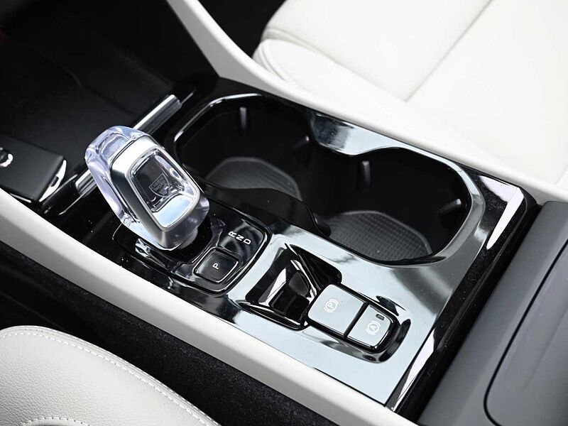 Volvo  Ultimate, B4 AWD 마일드 하이브리드, 가솔린, 브라이트