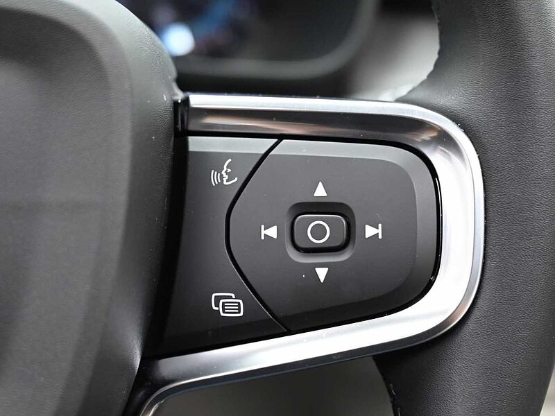 Volvo  Ultimate, B4 AWD 마일드 하이브리드, 가솔린, 브라이트
