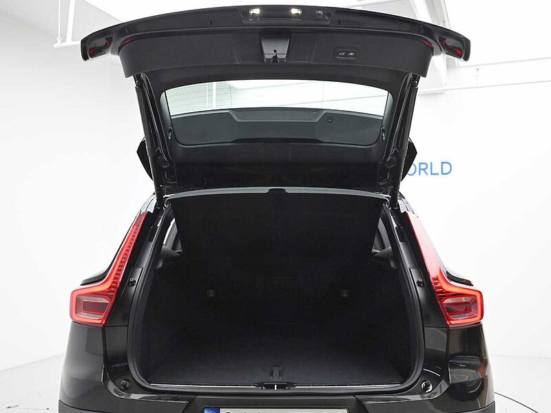 Volvo  Ultimate, B4 AWD 마일드 하이브리드, 가솔린, 브라이트