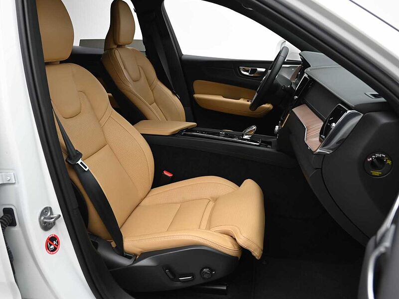 Volvo  Ultimate, B5 AWD 마일드 하이브리드, 가솔린, 브라이트