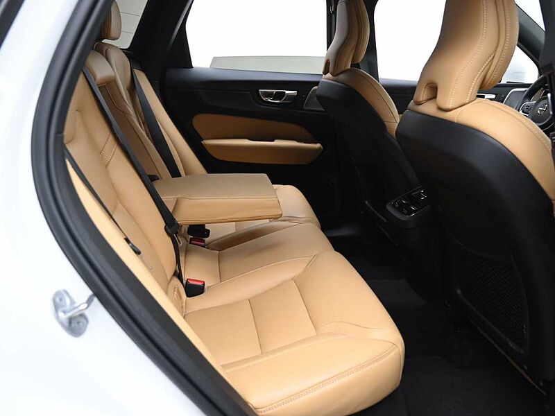 Volvo  Ultimate, B5 AWD 마일드 하이브리드, 가솔린, 브라이트