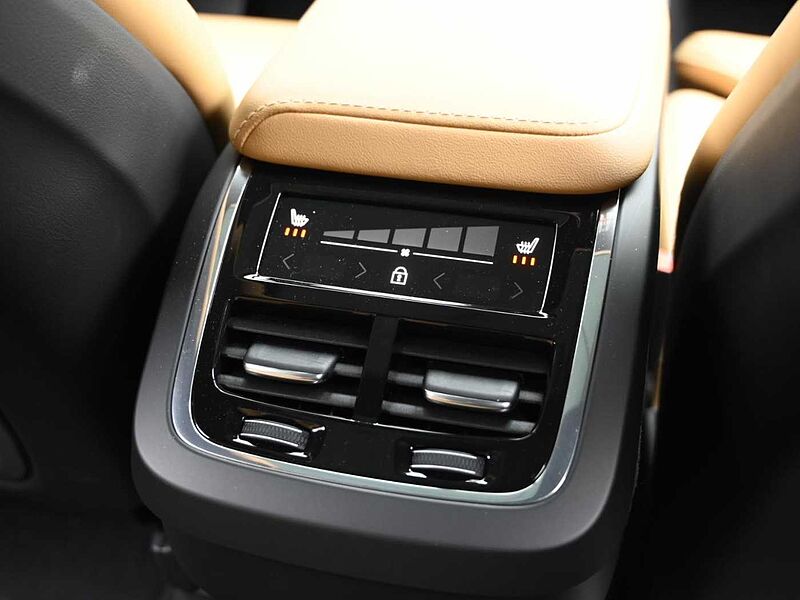 Volvo  Ultimate, B5 AWD 마일드 하이브리드, 가솔린, 브라이트