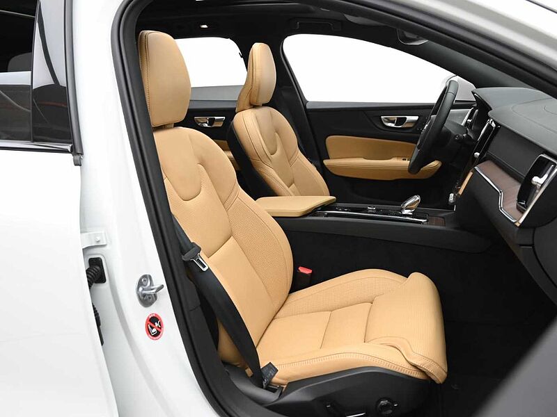 Volvo  Ultimate, B5 AWD 마일드 하이브리드, 가솔린, 브라이트