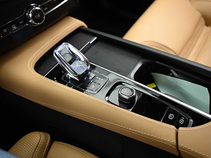 Volvo  Ultimate, B6 AWD 마일드 하이브리드, 가솔린, 브라이트, 7 좌석