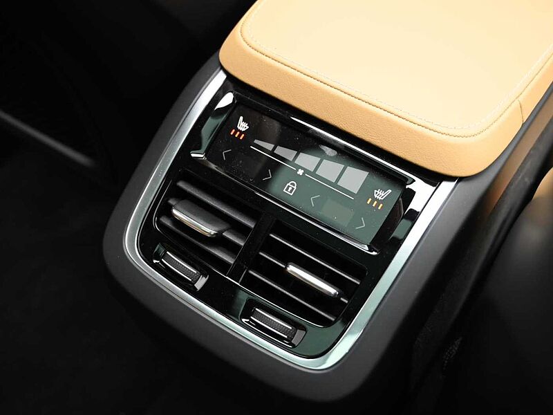 Volvo  Ultimate, B6 AWD 마일드 하이브리드, 가솔린, 브라이트, 7 좌석