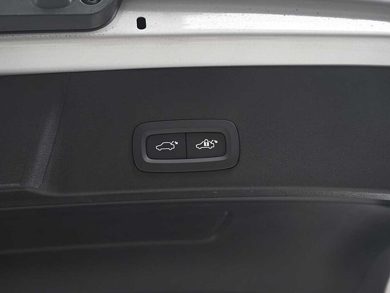 Volvo  Recharge Ultimate, Twin Motor, 전기