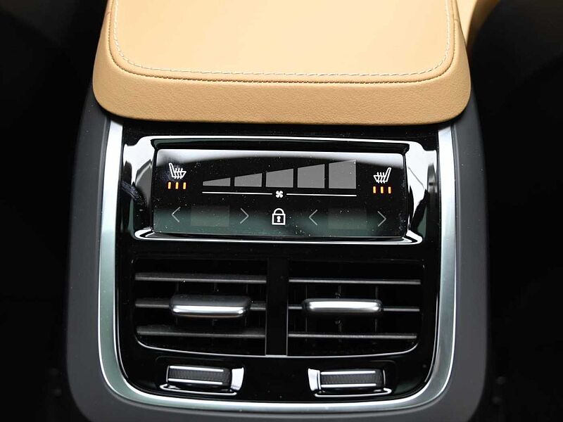 Volvo  Recharge Ultimate, T8 AWD 플러그-인 하이브리드, 전기/가솔린, 브라이트, 7 좌석