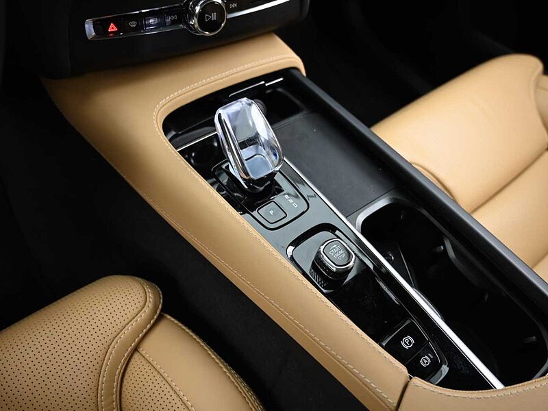 Volvo  Ultimate, B6 AWD 마일드 하이브리드, 가솔린, 브라이트, 7 좌석