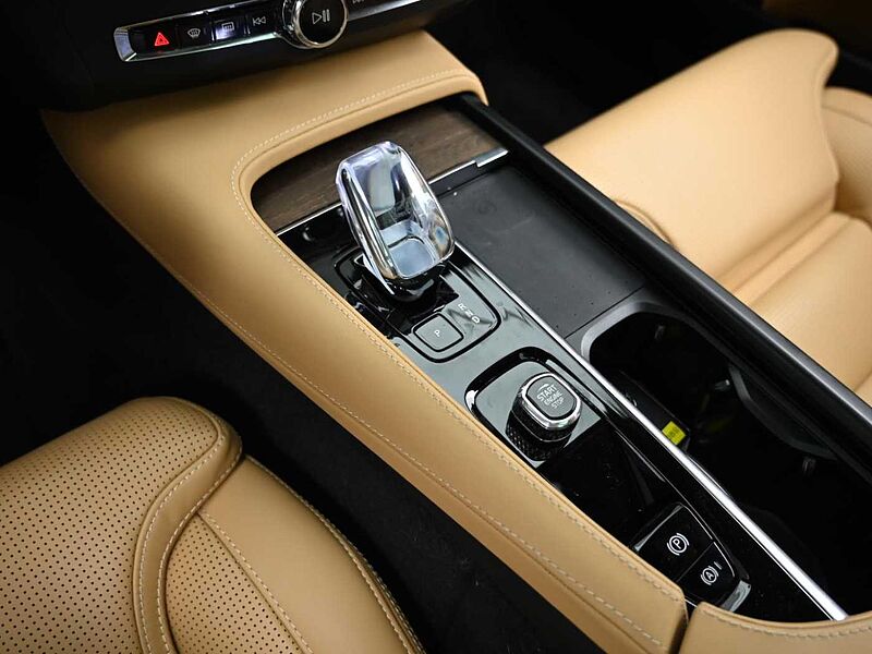 Volvo Ultimate, B5 마일드 하이브리드, 가솔린, 브라이트