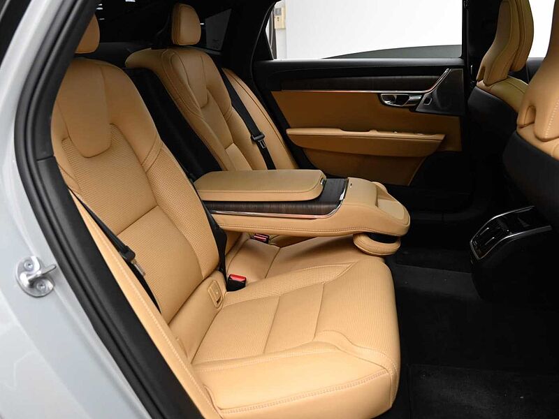 Volvo Ultimate, B5 마일드 하이브리드, 가솔린, 브라이트