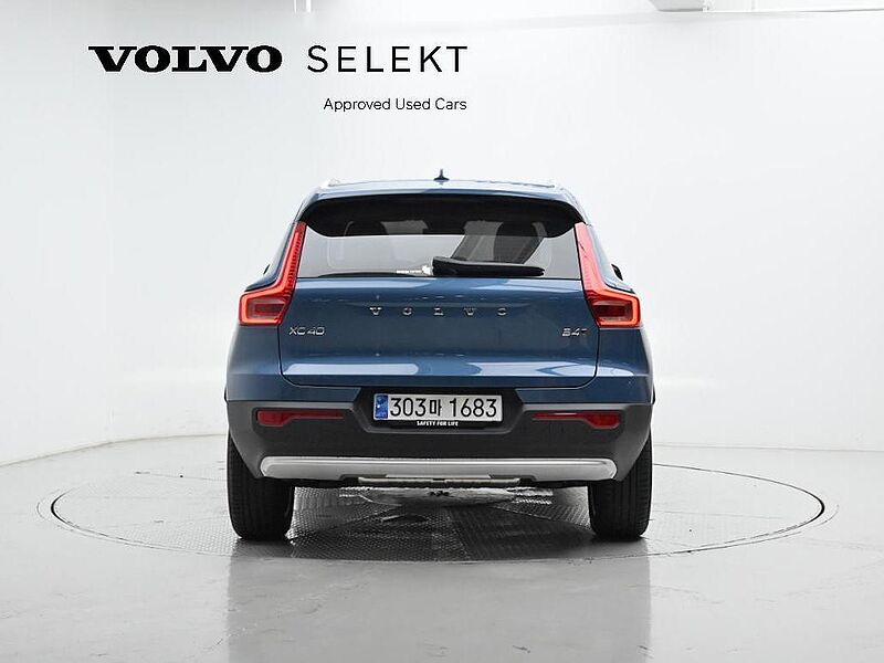 Volvo  Ultimate, B4 AWD 마일드 하이브리드, 가솔린, 브라이트
