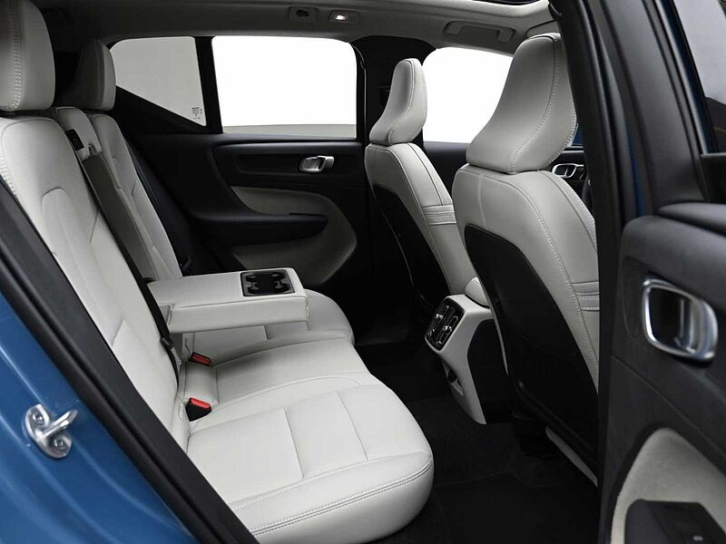 Volvo  Ultimate, B4 AWD 마일드 하이브리드, 가솔린, 브라이트