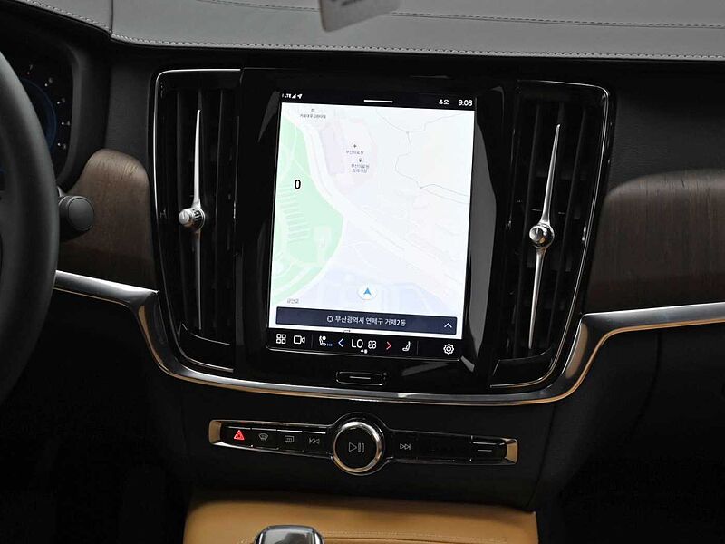 Volvo  Ultimate, B6 AWD 마일드 하이브리드, 가솔린, 브라이트