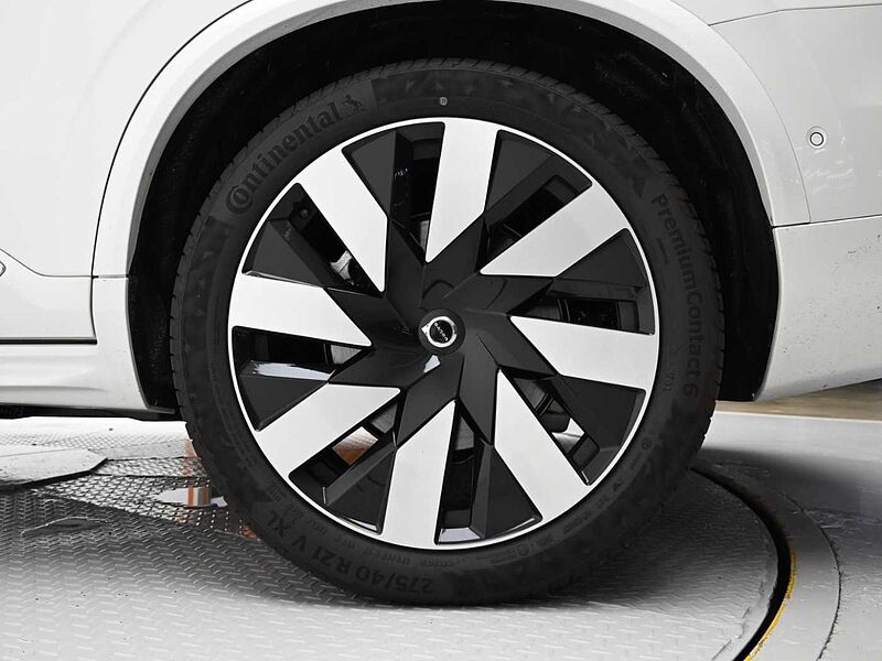 Volvo  Recharge Ultimate, T8 AWD 플러그-인 하이브리드, 전기/가솔린, 브라이트, 7 좌석