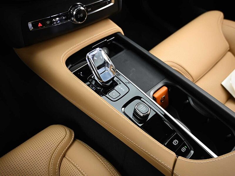 Volvo  Ultimate, B6 AWD 마일드 하이브리드, 가솔린, 브라이트, 7 좌석