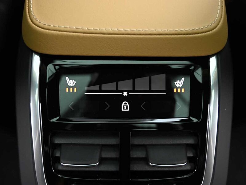 Volvo  Ultimate, B6 AWD 마일드 하이브리드, 가솔린, 브라이트, 7 좌석