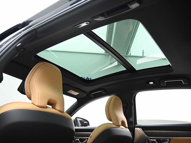 Volvo Ultimate, B5 마일드 하이브리드, 가솔린, 브라이트