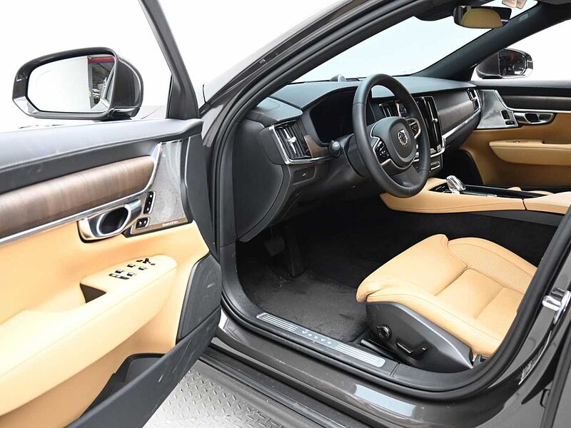 Volvo Ultimate, B5 마일드 하이브리드, 가솔린, 브라이트