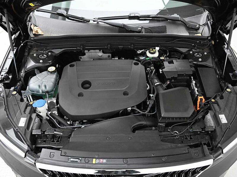 Volvo Ultra, B4 AWD 마일드 하이브리드, 가솔린, 브라이트