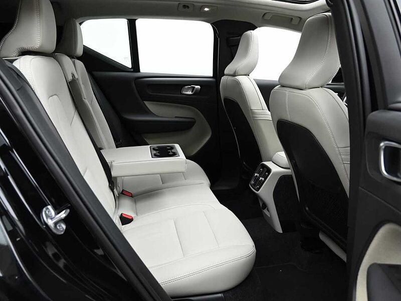 Volvo Ultra, B4 AWD 마일드 하이브리드, 가솔린, 브라이트