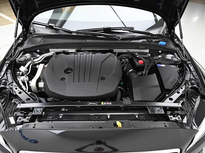 Volvo Ultimate, B5 AWD 마일드 하이브리드, 가솔린, 브라이트