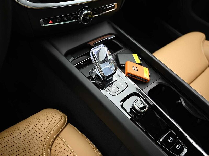 Volvo Ultimate, B5 AWD 마일드 하이브리드, 가솔린, 브라이트