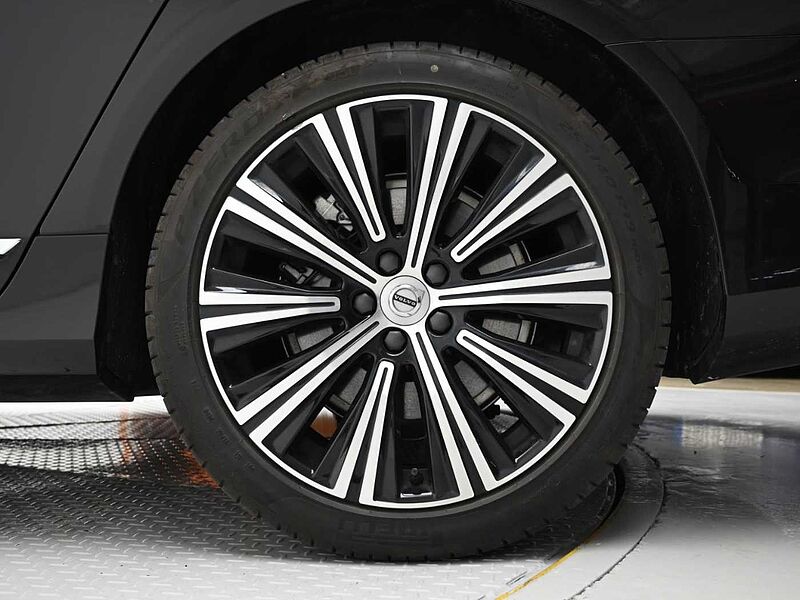 Volvo Ultimate, B5 마일드 하이브리드, 가솔린, 브라이트