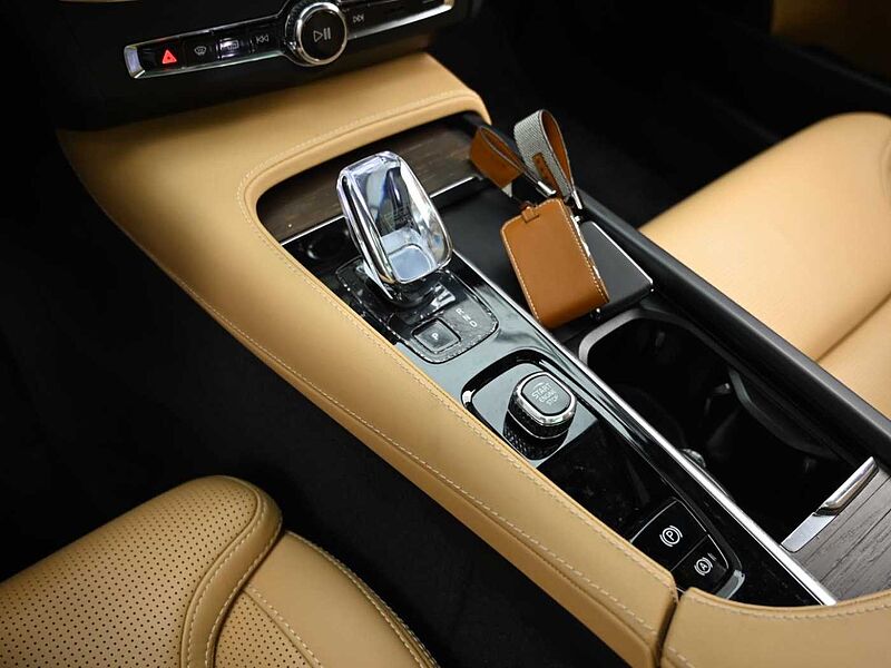 Volvo Ultimate, B5 마일드 하이브리드, 가솔린, 브라이트