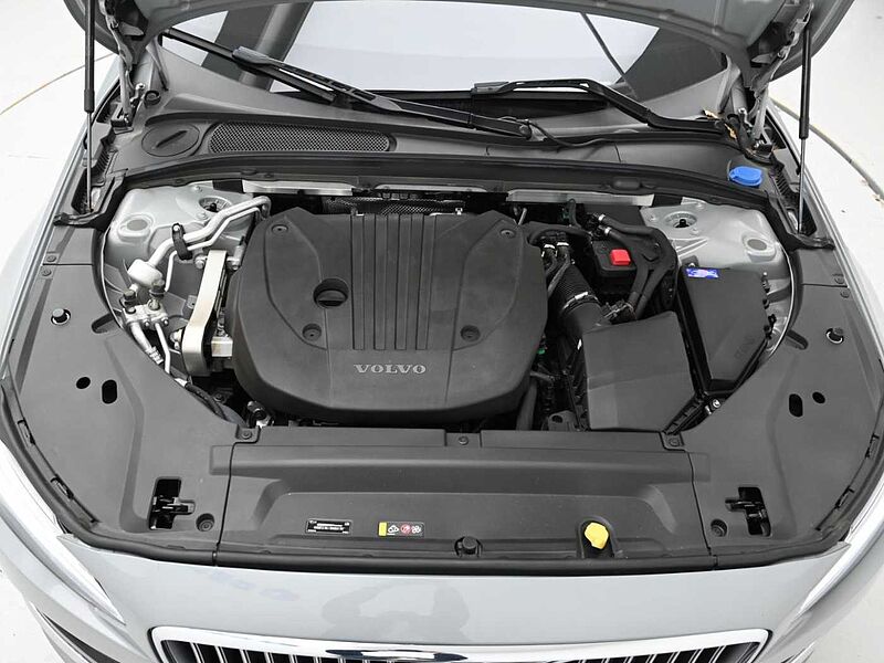 Volvo Ultimate, B5 마일드 하이브리드, 가솔린, 브라이트