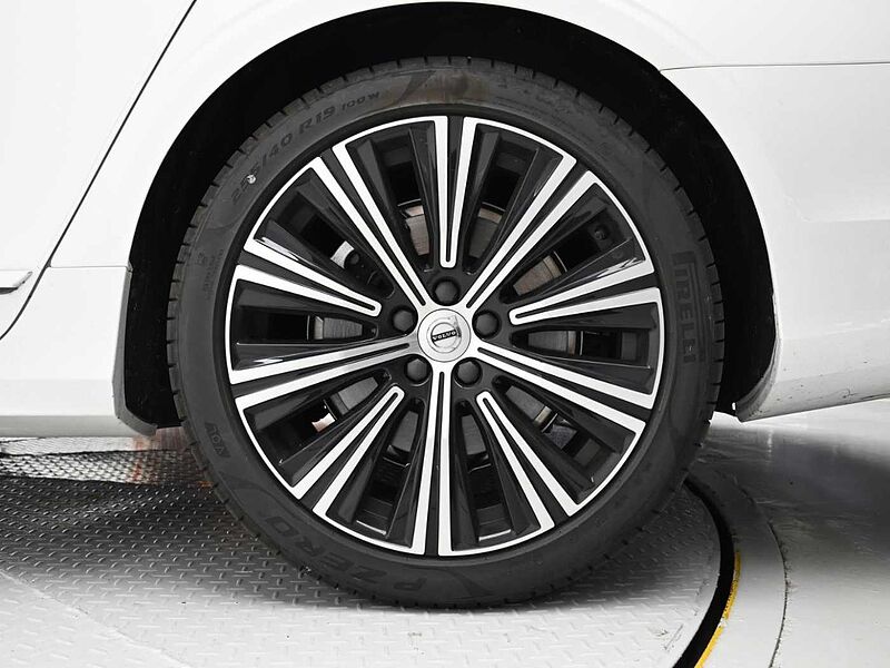 Volvo  Ultimate, B5 마일드 하이브리드, 가솔린, 브라이트