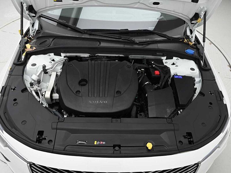 Volvo  Ultra, B5 마일드 하이브리드, 가솔린, 브라이트