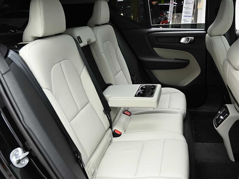 Volvo  Ultra, B4 AWD 마일드 하이브리드, 가솔린, 브라이트