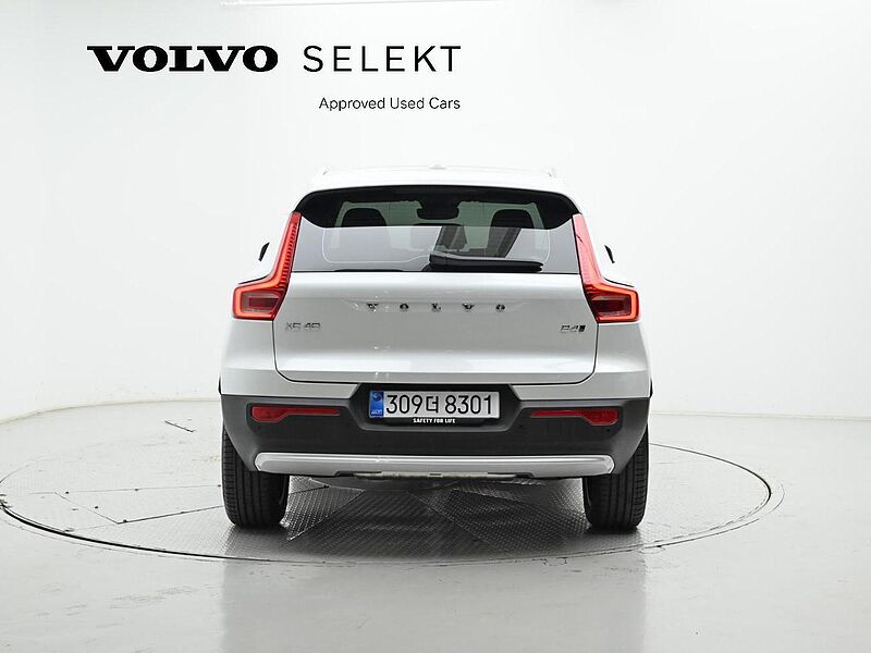 Volvo  Ultra, B4 AWD 마일드 하이브리드, 가솔린, 브라이트