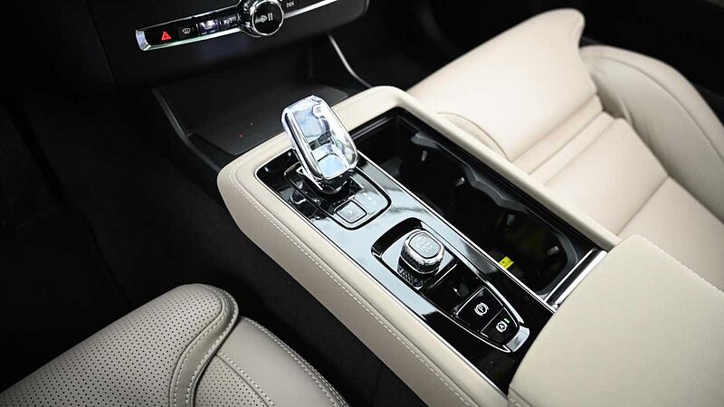 Volvo  Ultra, B6 AWD 마일드 하이브리드, 가솔린, 브라이트, 7 좌석