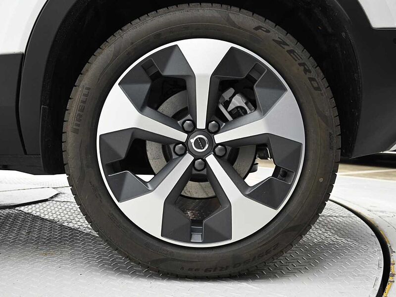 Volvo  Ultra, B4 AWD 마일드 하이브리드, 가솔린, 브라이트