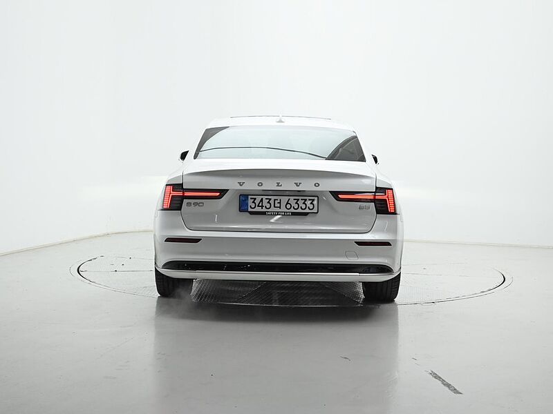 Volvo  Ultra, B5 마일드 하이브리드, 가솔린, 브라이트