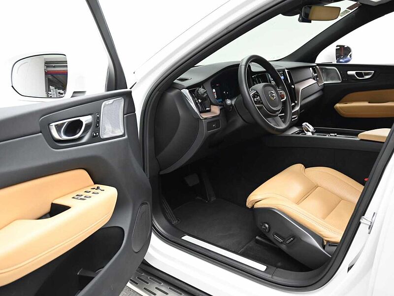 Volvo  Ultimate, B6 AWD mild hybrid, 가솔린, Bright