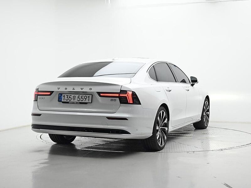 Volvo  Ultra, B5 마일드 하이브리드, 가솔린, 브라이트