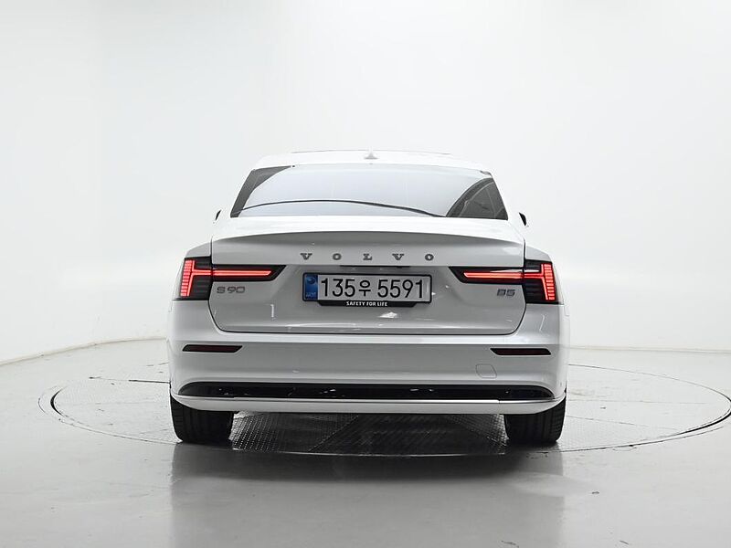 Volvo  Ultra, B5 마일드 하이브리드, 가솔린, 브라이트