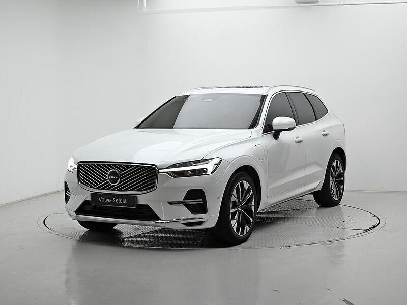 Volvo  Ultra, T8 AWD 플러그-인 하이브리드, 전기/가솔린, 브라이트