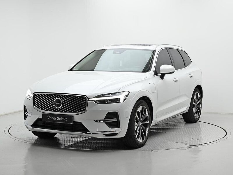 Volvo  Ultra, T8 AWD 플러그-인 하이브리드, 전기/가솔린, 브라이트