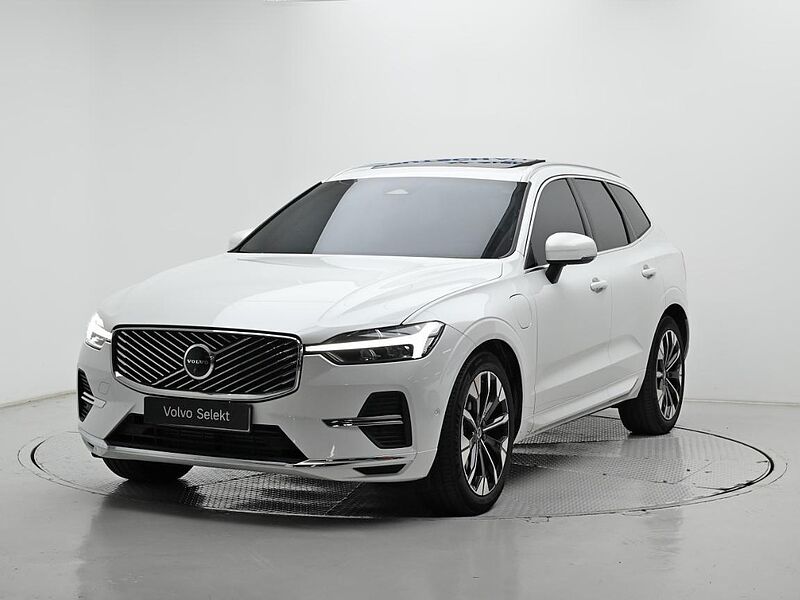 Volvo  Ultra, T8 AWD 플러그-인 하이브리드, 전기/가솔린, 브라이트