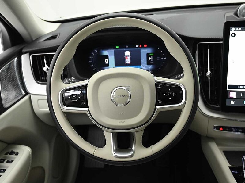 Volvo  Ultra, T8 AWD 플러그-인 하이브리드, 전기/가솔린, 브라이트