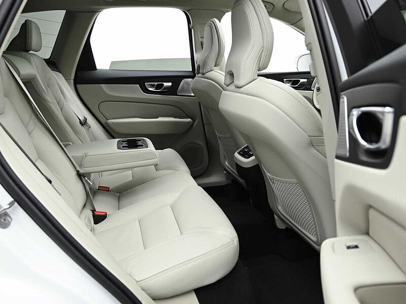 Volvo  Ultra, B5 AWD 마일드 하이브리드, 가솔린, 브라이트