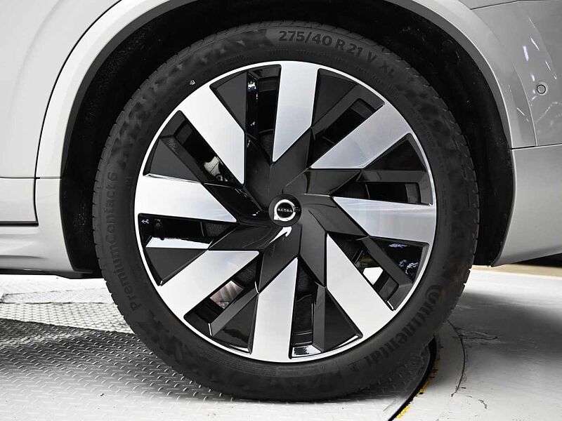 Volvo  Recharge Ultimate, T8 AWD 플러그-인 하이브리드, 전기/가솔린, 브라이트, 7 좌석