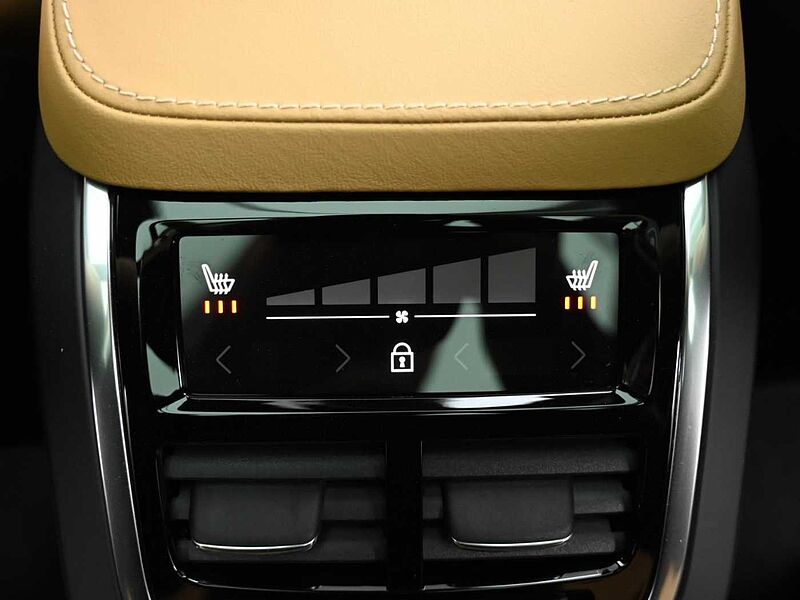 Volvo  Recharge Ultimate, T8 AWD 플러그-인 하이브리드, 전기/가솔린, 브라이트, 7 좌석