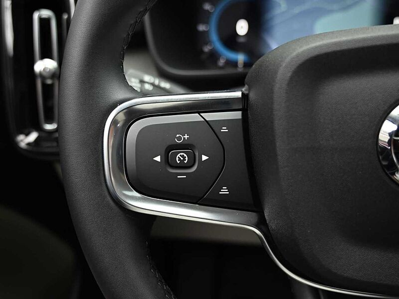 Volvo  Ultra, B4 AWD 마일드 하이브리드, 가솔린, 브라이트