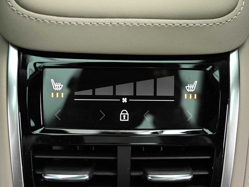 Volvo Ultra, B6 AWD 마일드 하이브리드, 가솔린, 브라이트, 7 좌석
