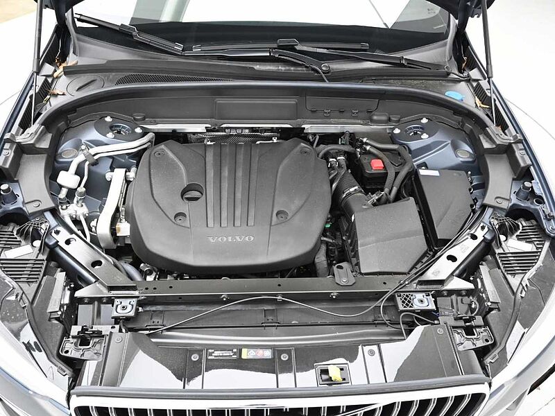 Volvo Ultimate, B5 AWD mild hybrid, 가솔린, Bright