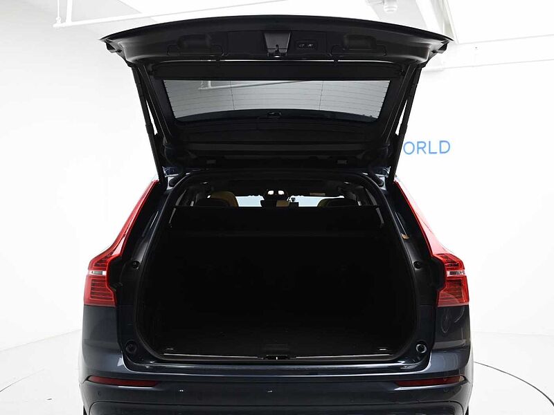 Volvo Ultimate, B5 AWD mild hybrid, 가솔린, Bright